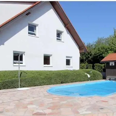 In - Balaton 36752 *